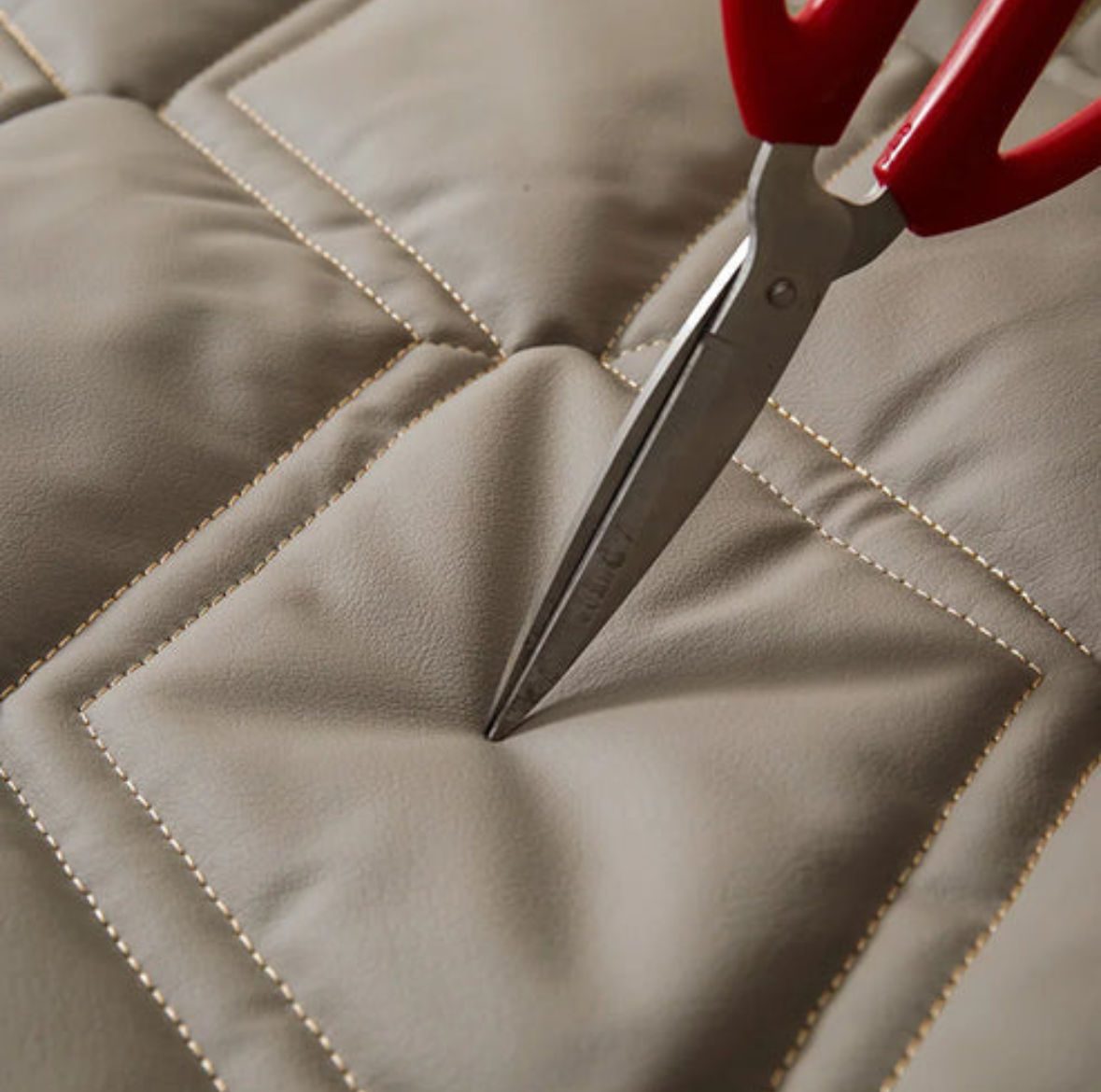 Housse de Tête de Lit Matelassée Effet Cuir